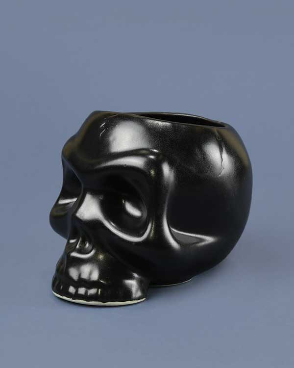 ceramic tiki mug skull in black