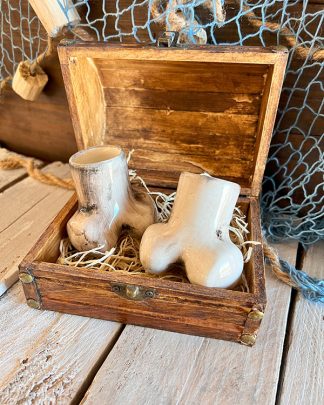 Pirate Bone shot cup gift set