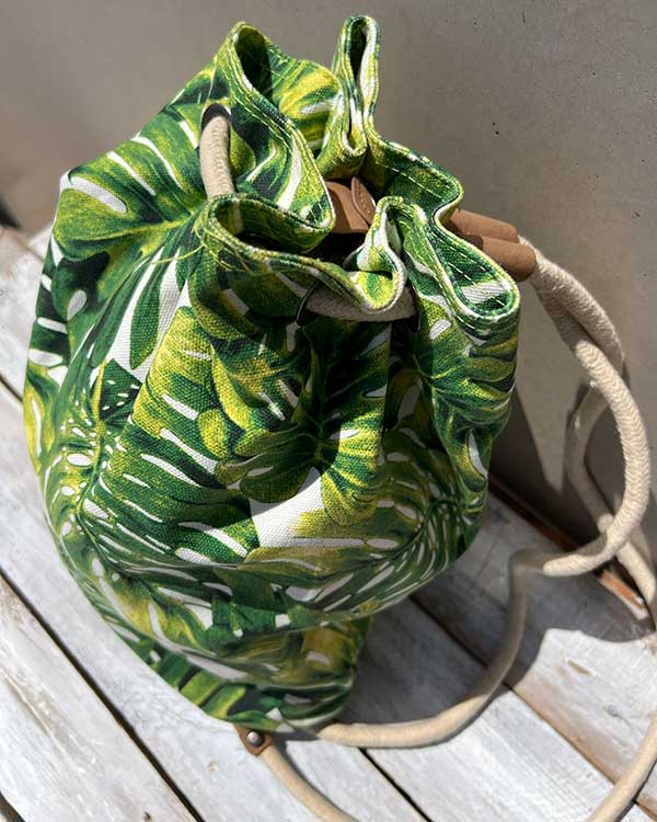 TROPICAL GREEN LEAF BACK PACK WITH ROPE STRAPS