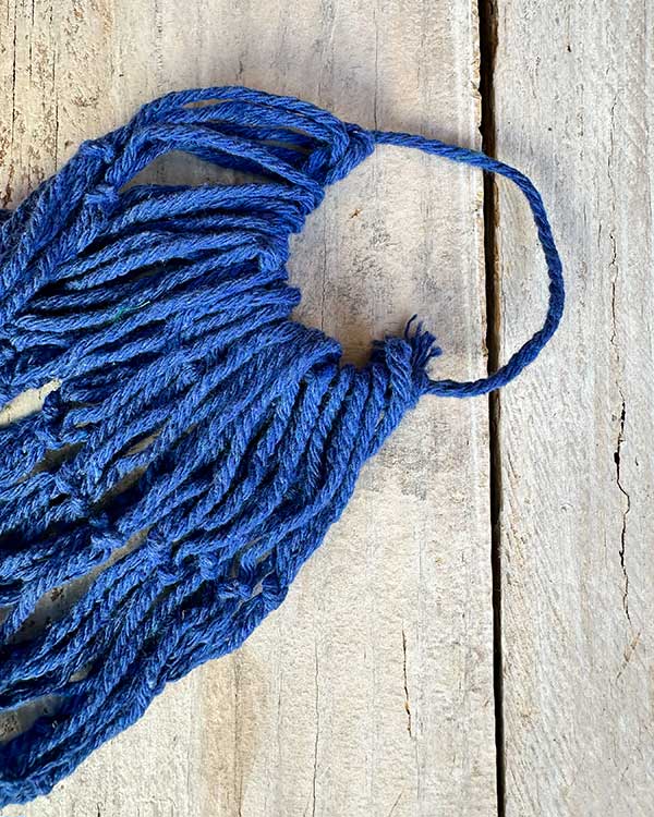 BLUE FISH NET WITH CORK FLOAT DETAIL TOP